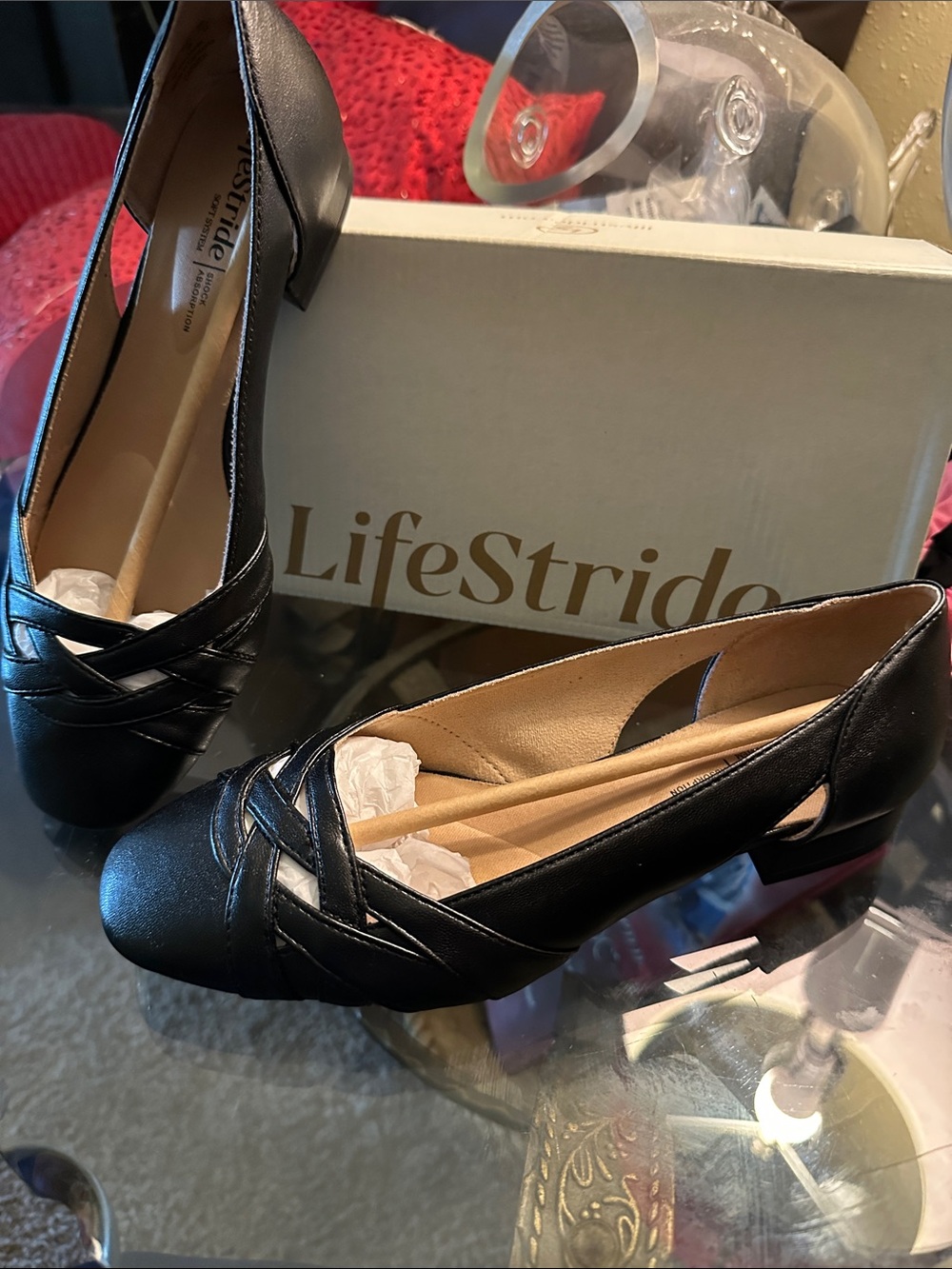 Life Stride Black Women's Low Heel Closed-Toe Loafers